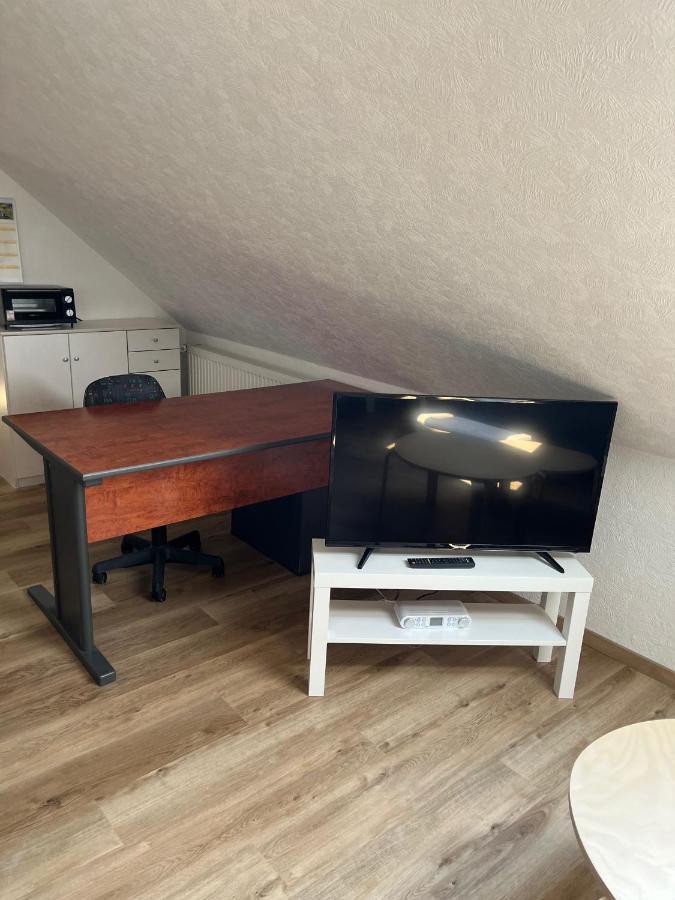 Apartment Topp Adult Only ชิลลิคช์ ภายนอก รูปภาพ